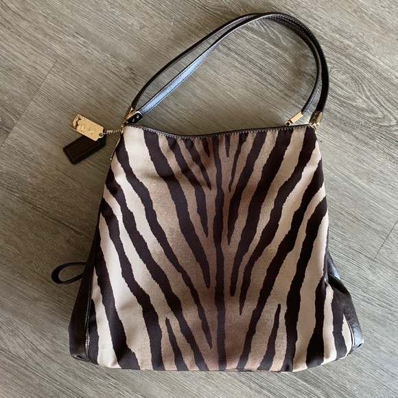 Coach Handbag - Picture 1 of 8